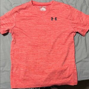 Under Armour Men's Heathered Red Tee